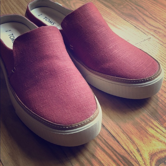 canvas slip on mules